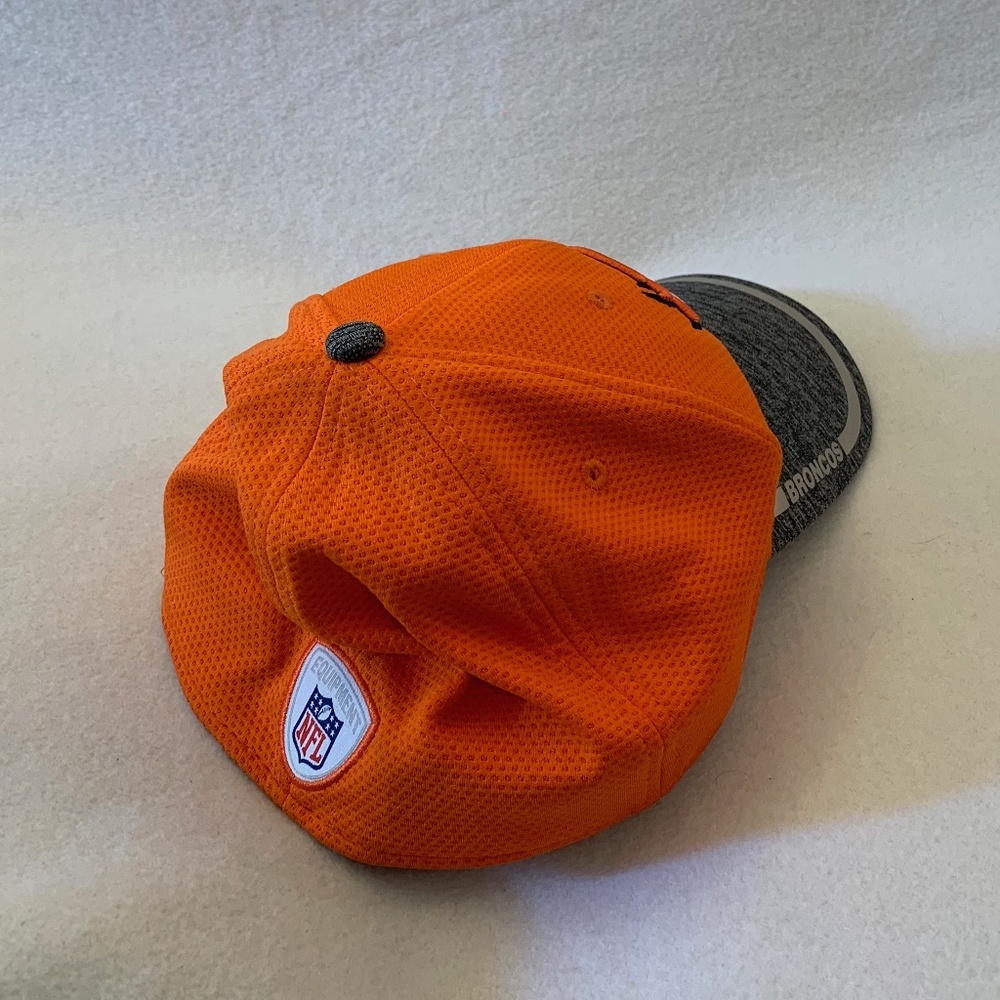 Denver Broncos Cap M/L Authorized NFL merchandise - Picture 2 of 2